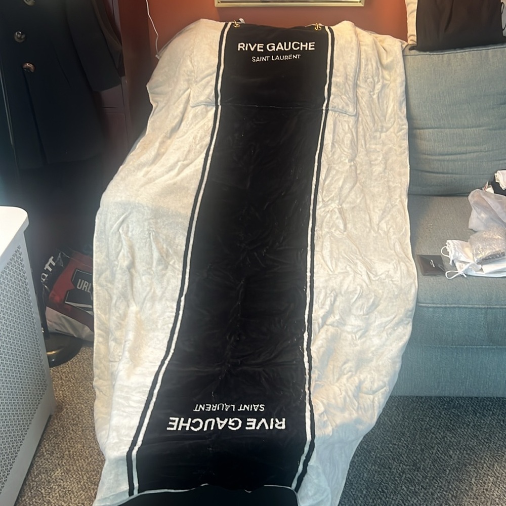 Saint Laurent Black and White Rive Gauche Towel Cabas in Terrycloth - Pre-loved - Picture 7 of 14
